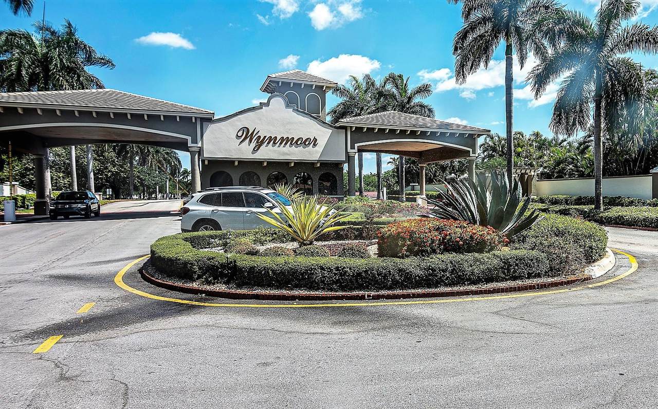 4702 Martinique Drive - Photo 1 4702 Martinique Drive - Photo 1