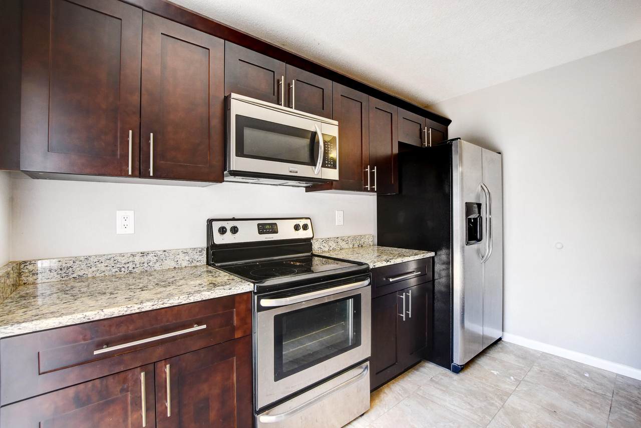 6704 67th Way - Photo 1 6704 67th Way - Photo 1