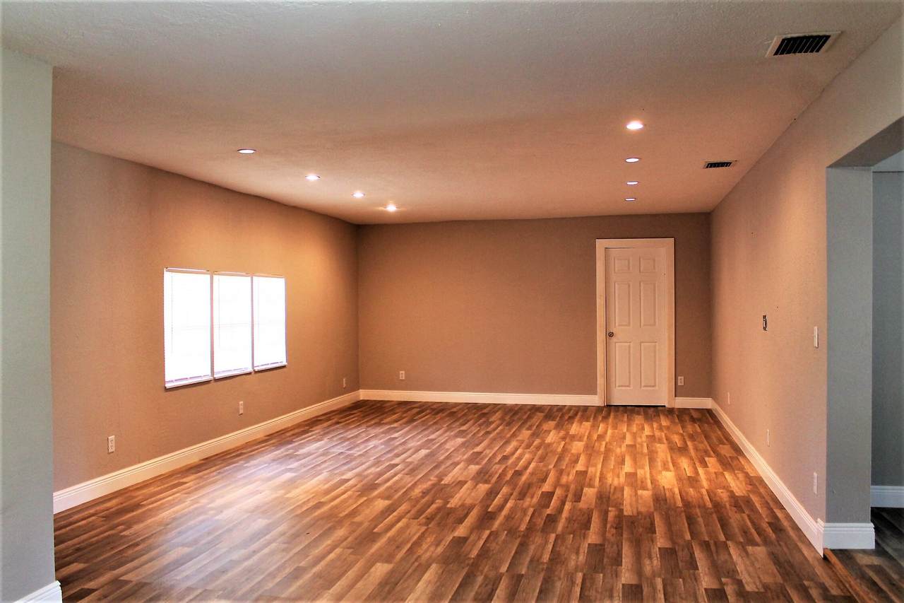 136 Taft Boulevard - Photo 1 136 Taft Boulevard - Photo 1