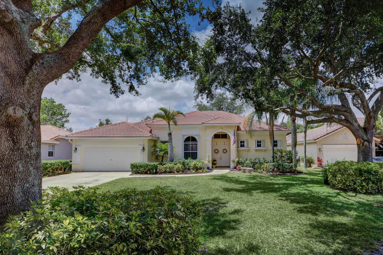 426 Oriole Circle - Photo 1 426 Oriole Circle - Photo 1
