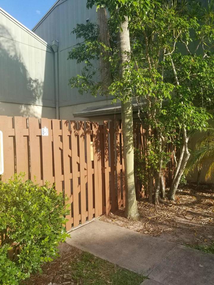 8 Crossings Circle - Photo 1