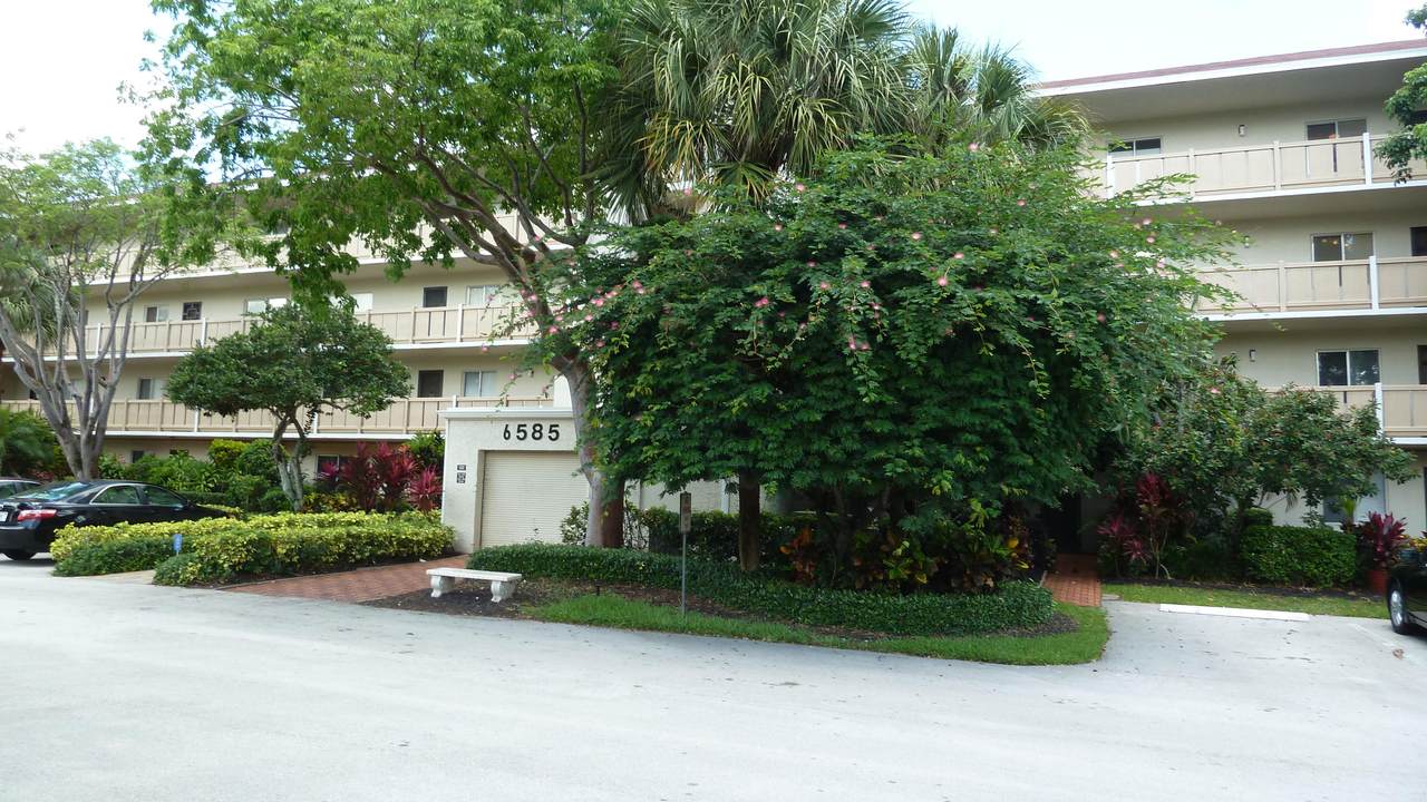 6585 Kensington Lane - Photo 1 6585 Kensington Lane - Photo 1