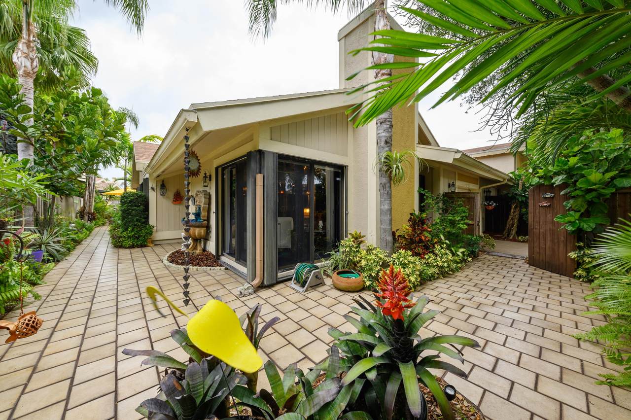 21835 Atrium Boulevard - Photo 1