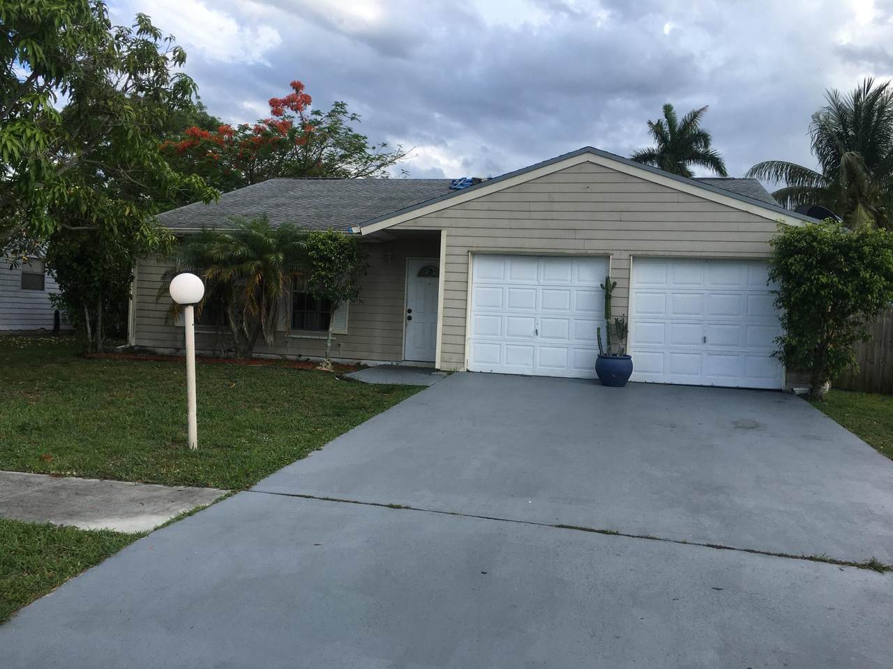 5182 Canal Circle - Photo 1