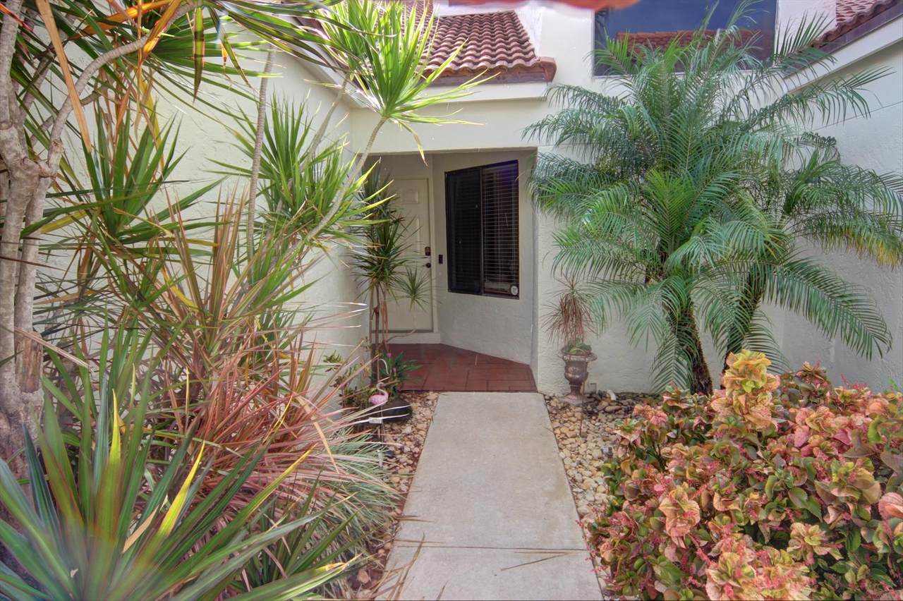 508 Sea Oats Drive - Photo 1