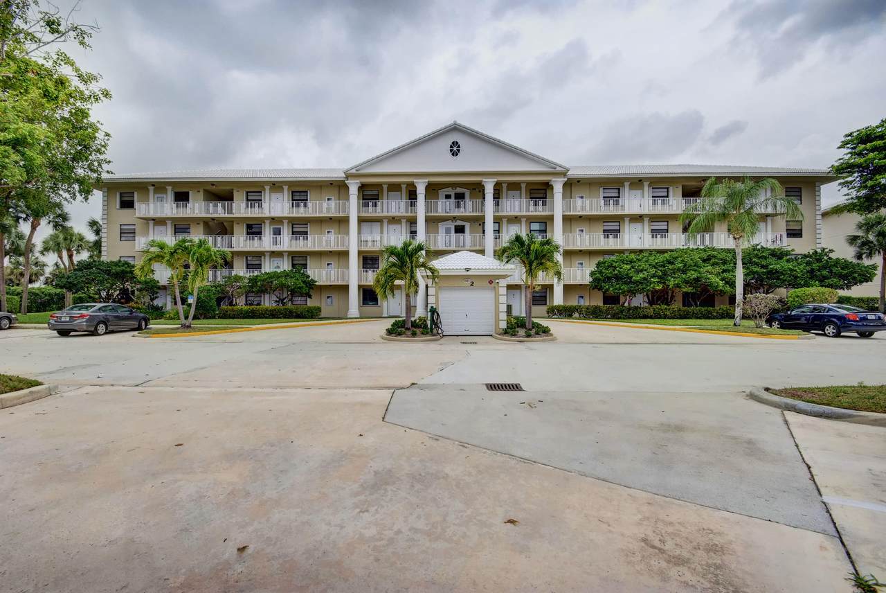 3521 Village Boulevard - Photo 1 3521 Village Boulevard - Photo 1