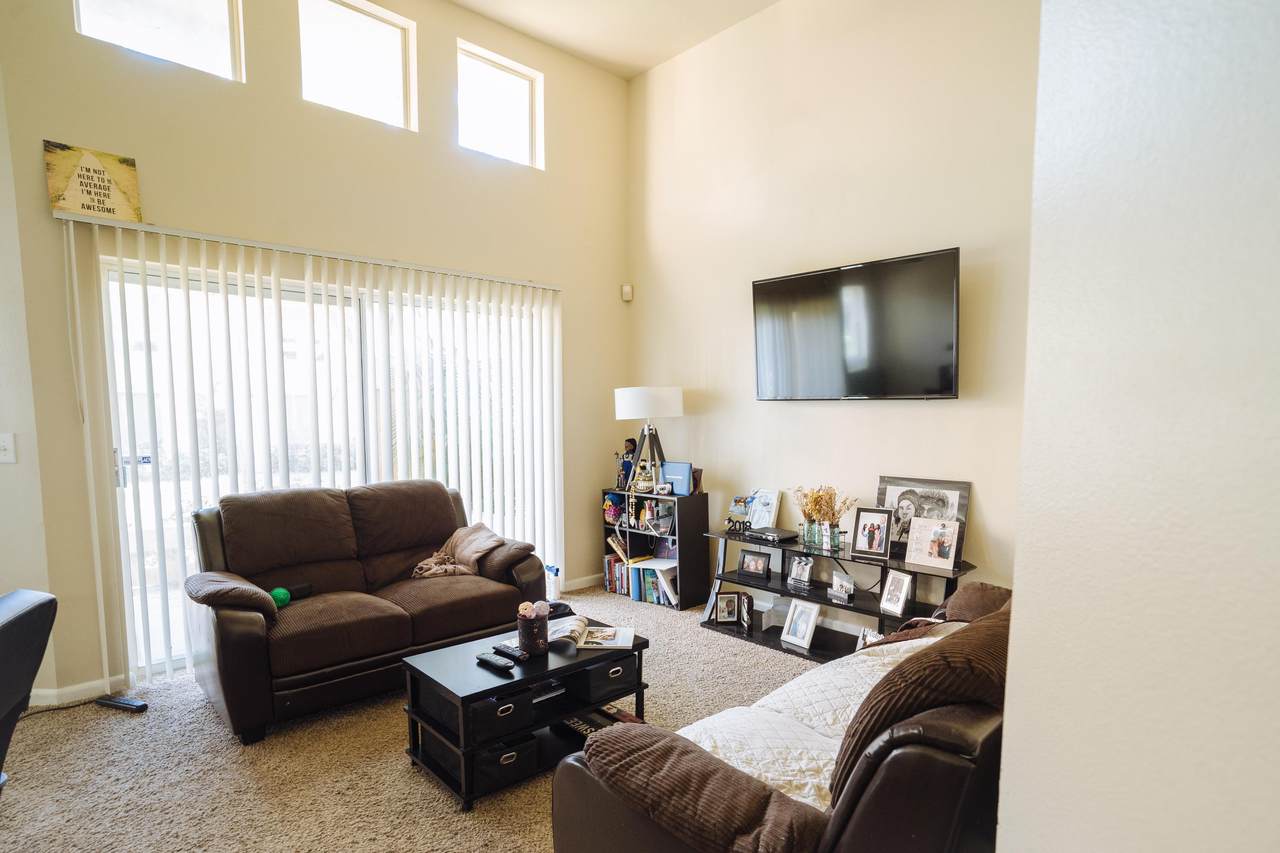 4863 Via Palm Lakes - Photo 1 4863 Via Palm Lakes - Photo 1