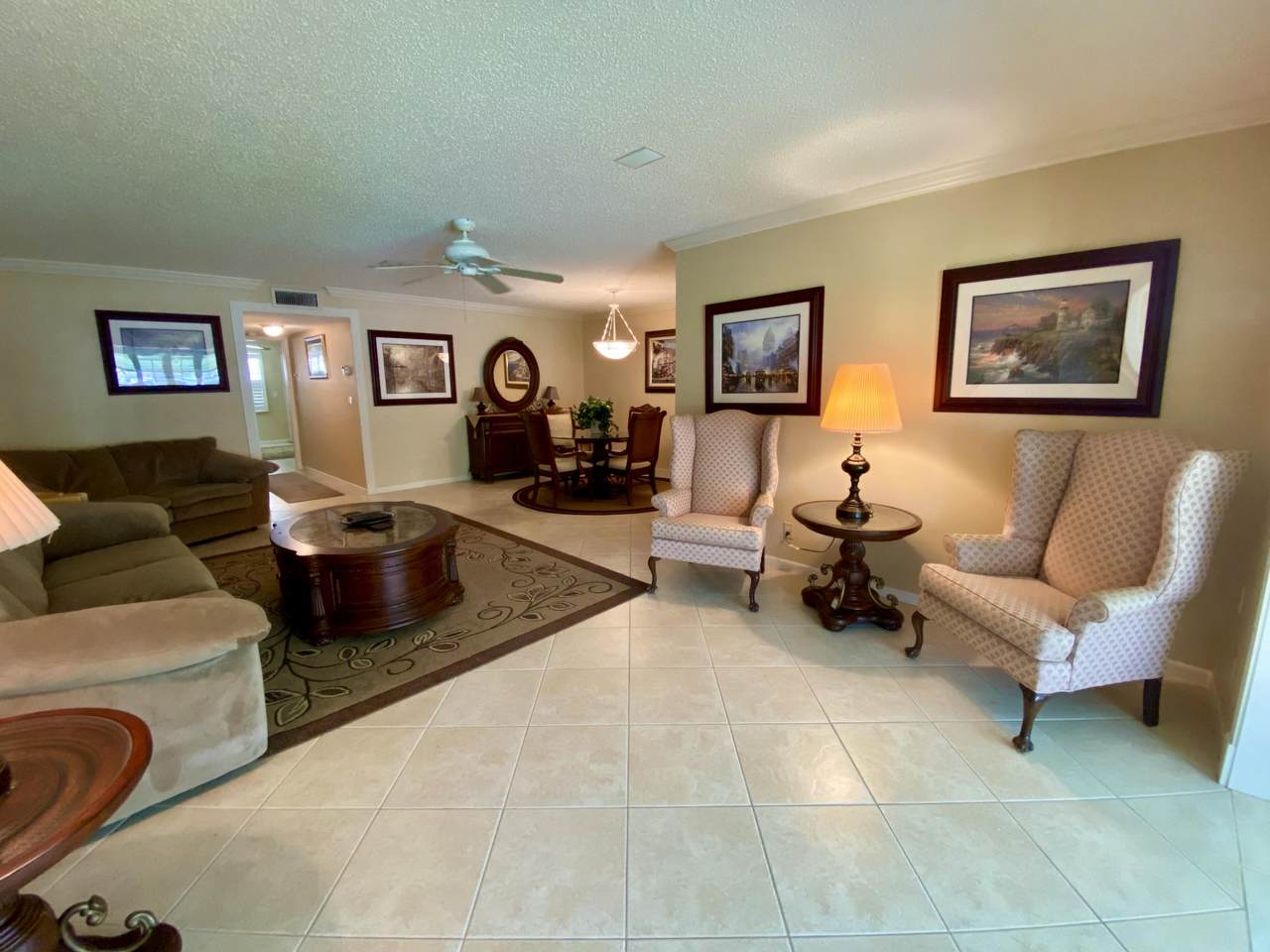 1082 North Drive - Photo 1
