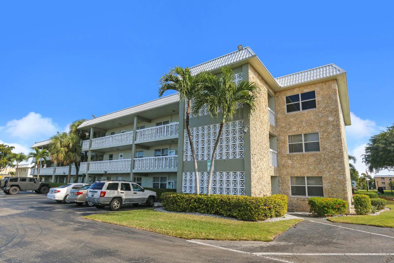 9872 Marina Boulevard - Photo 1