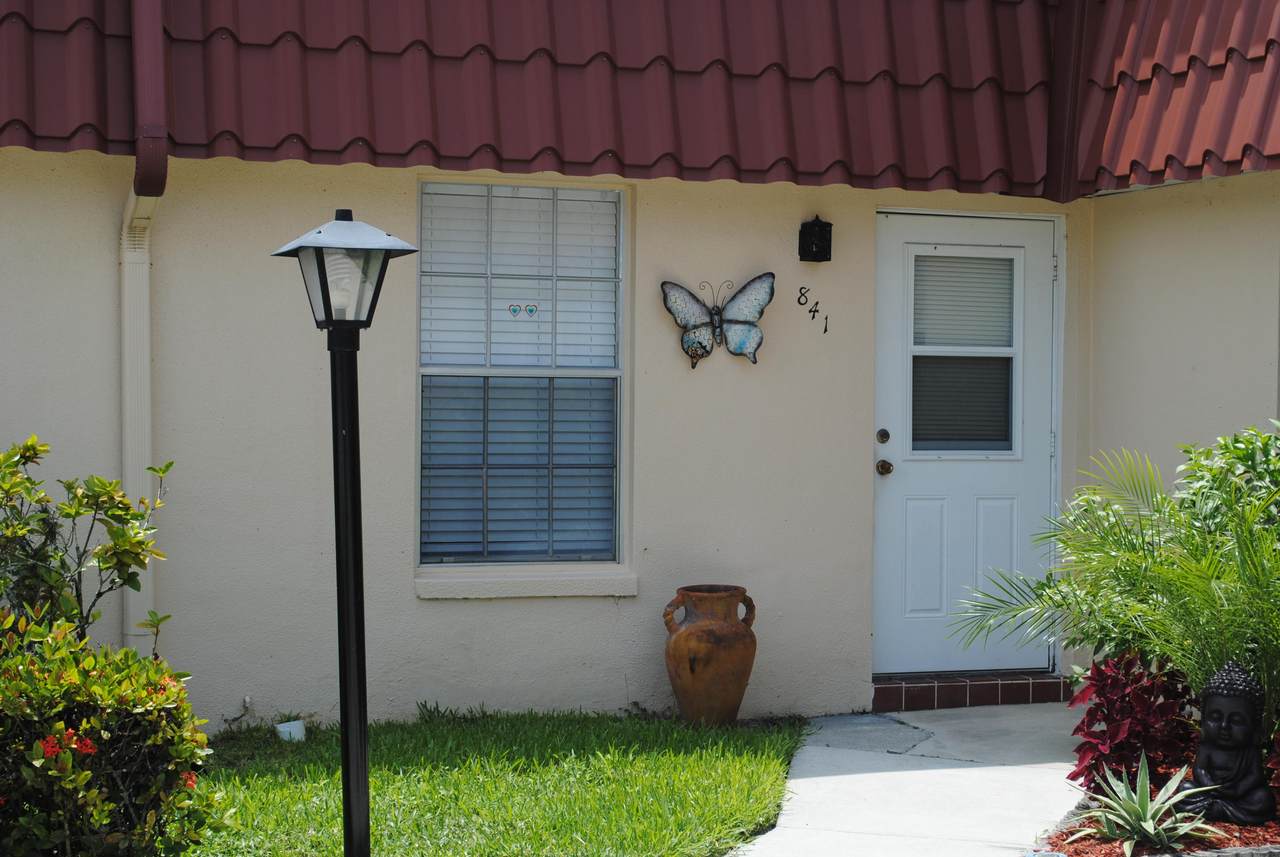 841 Salem Lane - Photo 1