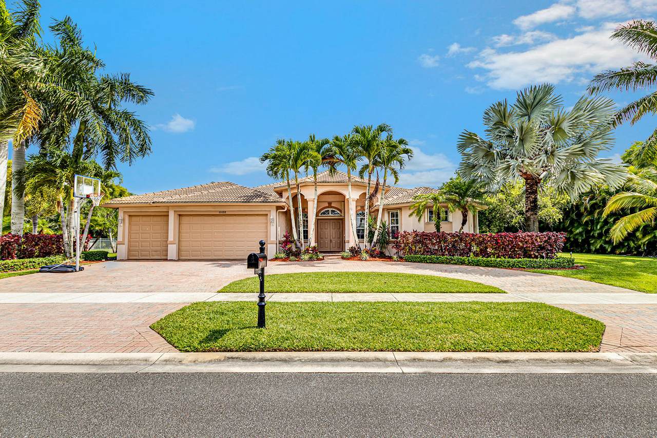 11132 Manderly Lane - Photo 1