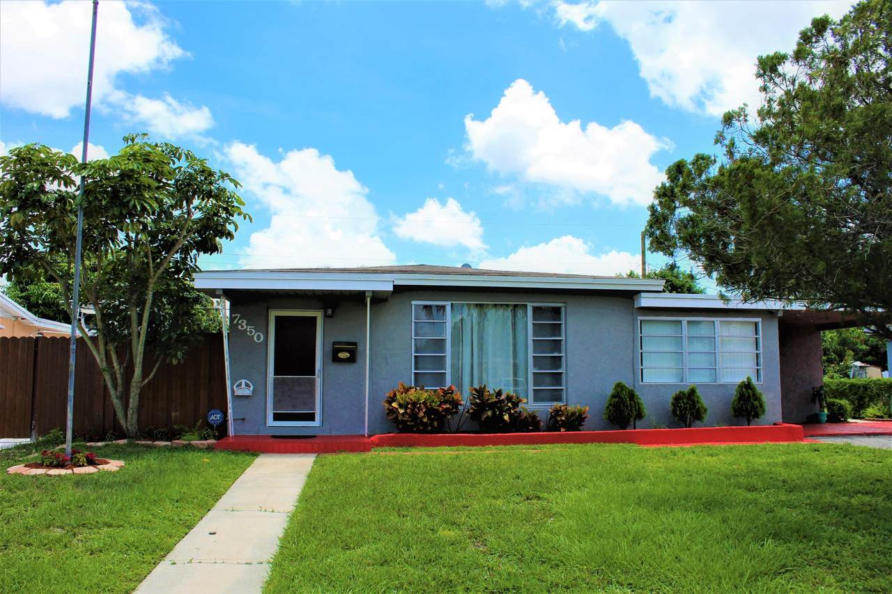 7350 Garfield Street - Photo 1
