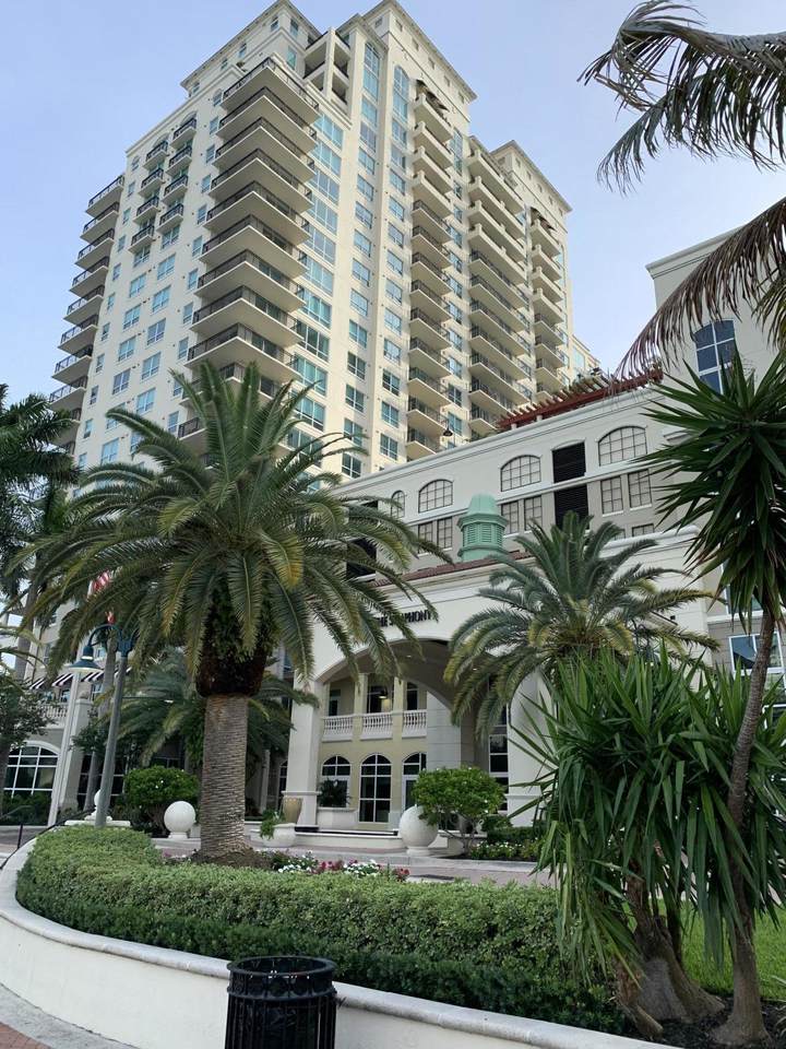 600 Las Olas Boulevard - Photo 1