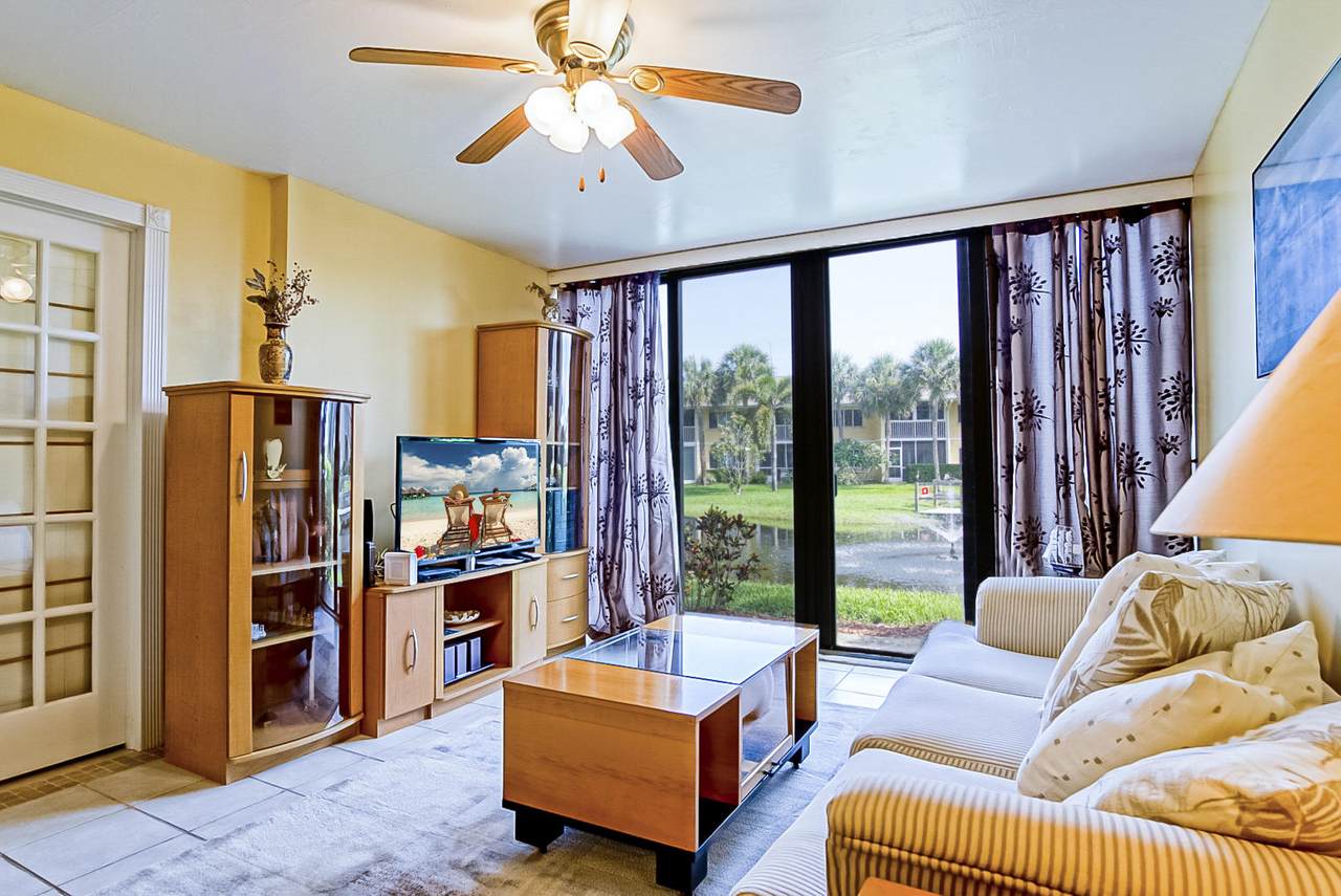 2400 Ocean Drive - Photo 1