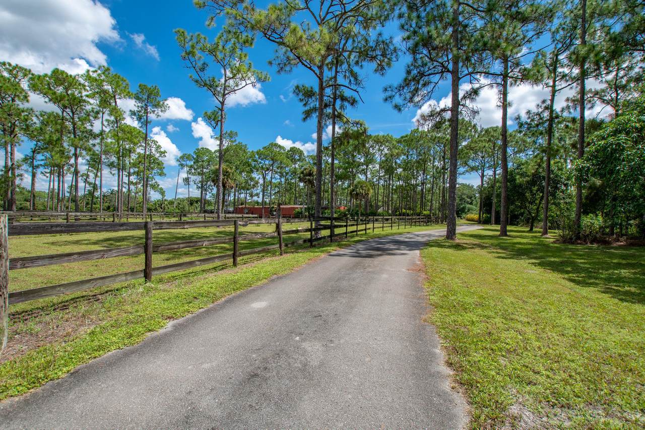 2140 C Road - Photo 1