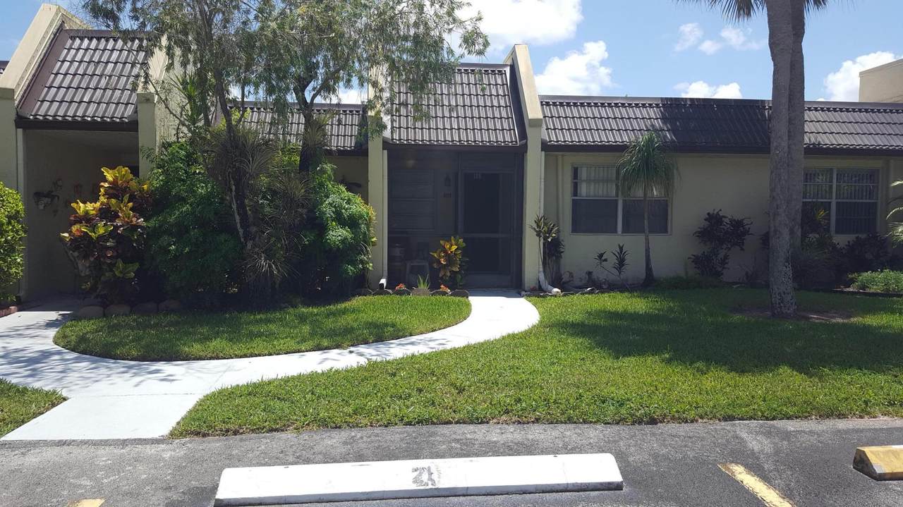 126 Lake Rebecca Drive - Photo 1