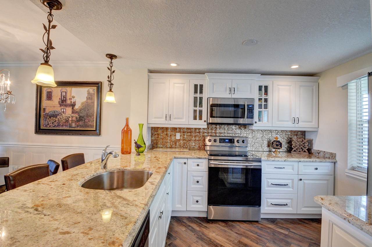 9810 Marina Boulevard - Photo 1