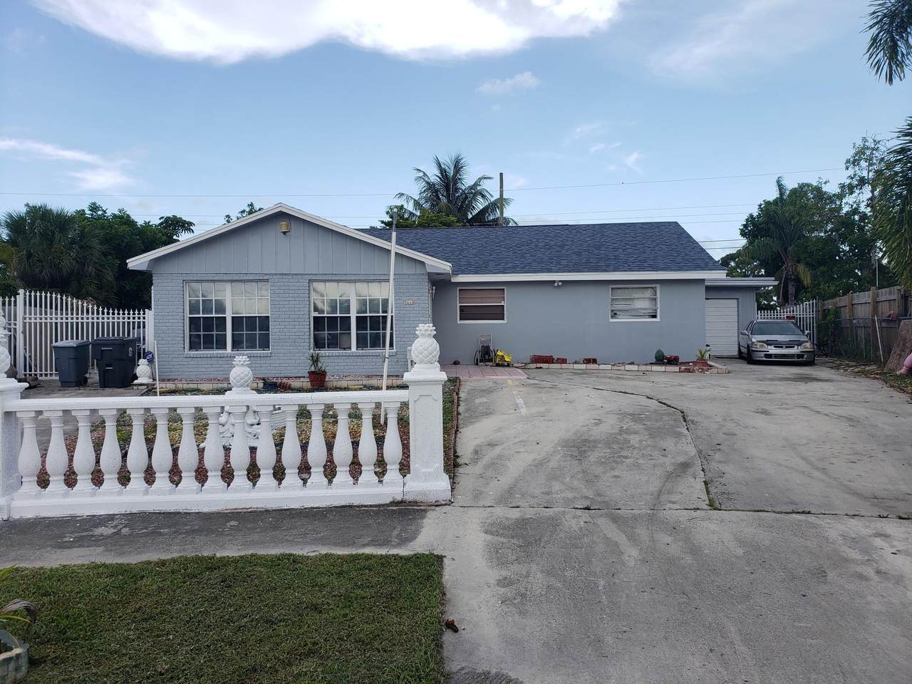 5648 Albert Road - Photo 1