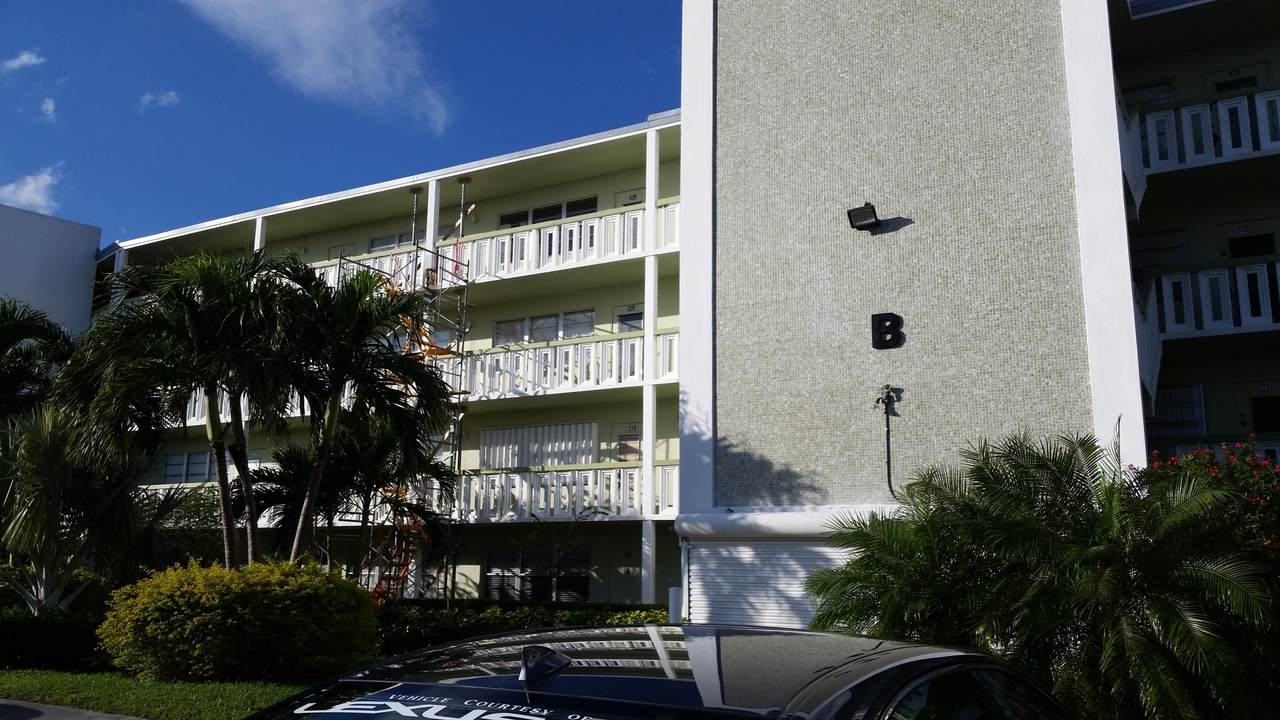 429 Southampton B - Photo 1