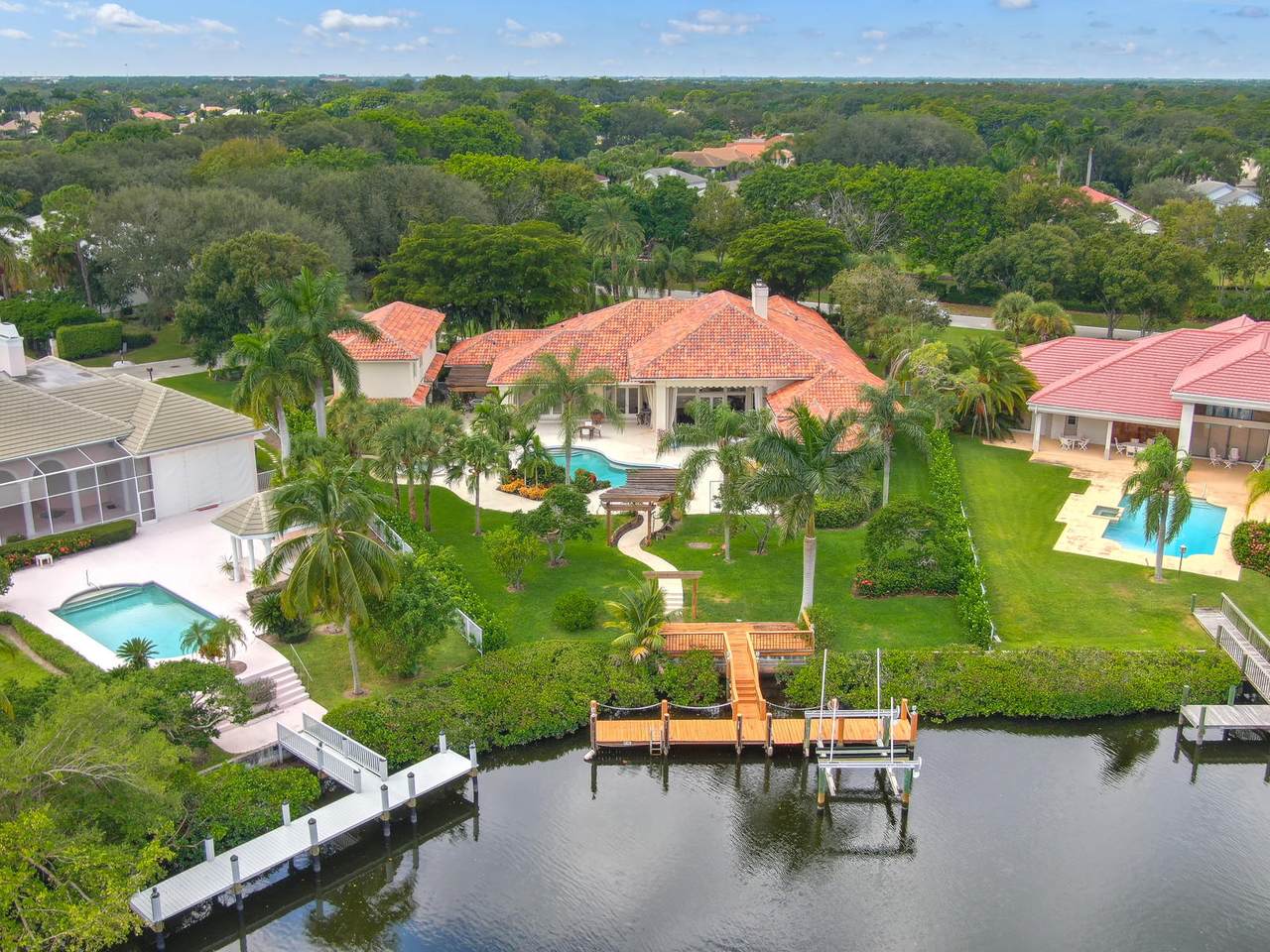 13868 Le Bateau Lane - Photo 1