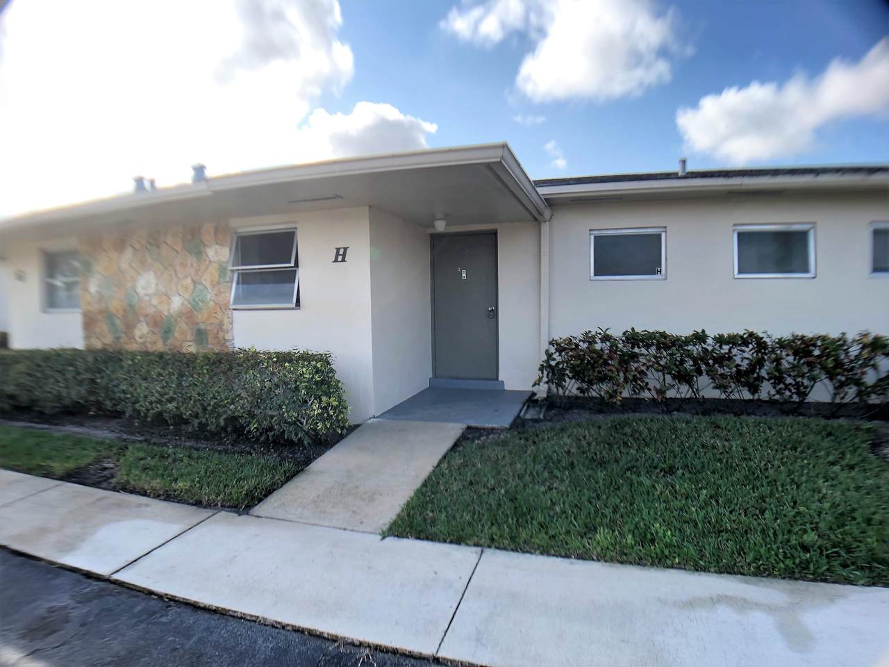 2737 Emory Drive - Photo 1