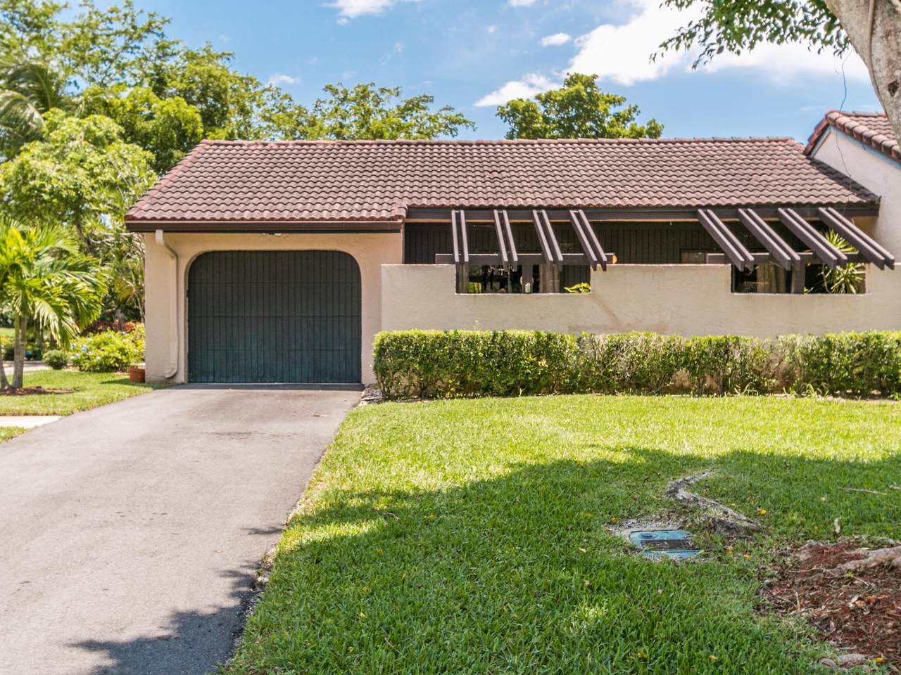 9302 Vista Del Lago - Photo 1