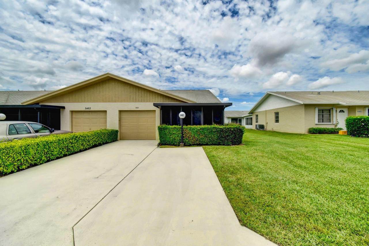 5457 Glenda Street - Photo 1