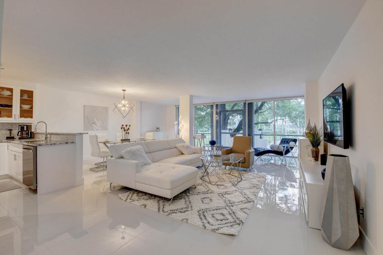 7370 Orangewood Lane - Photo 1