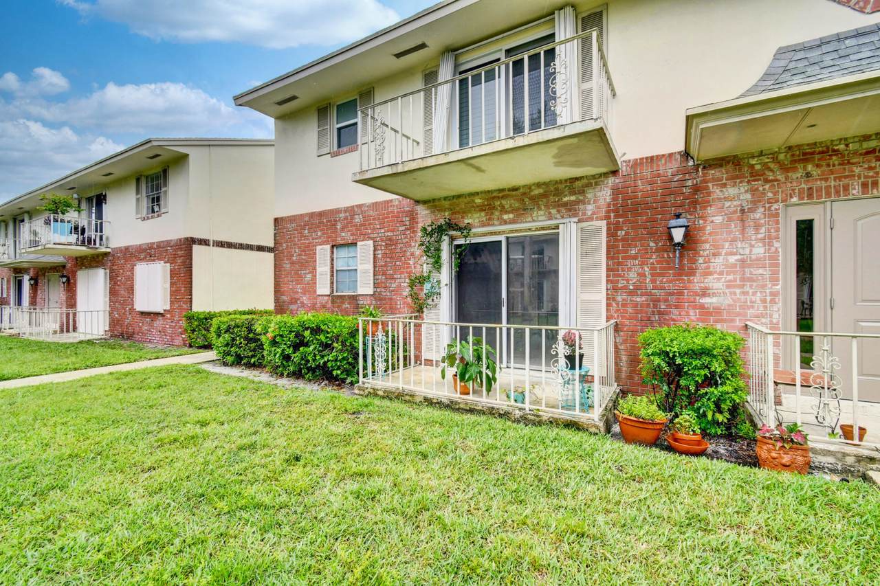 2029 Seacrest Boulevard - Photo 1