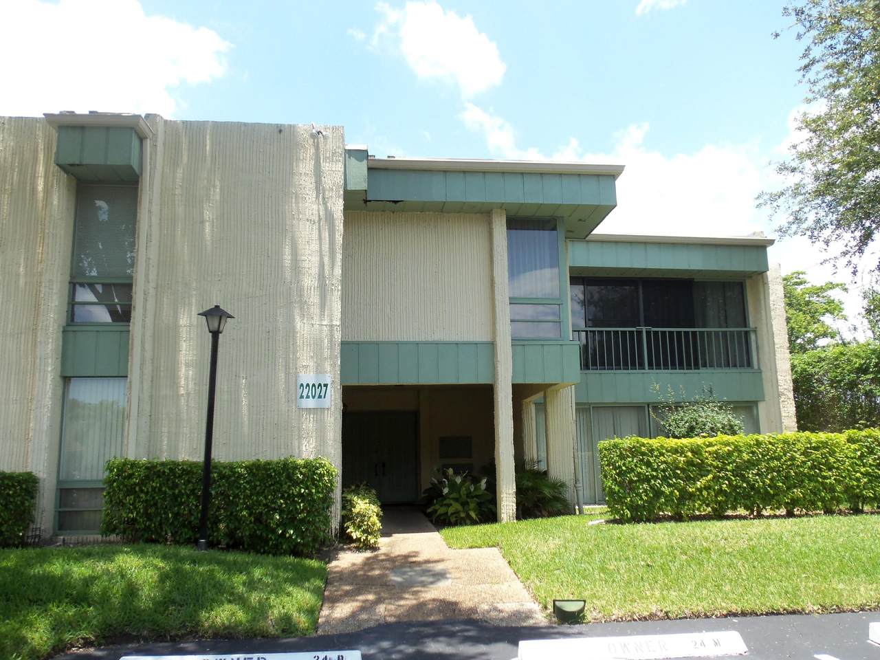 22027 Cocoa Palm Way - Photo 1