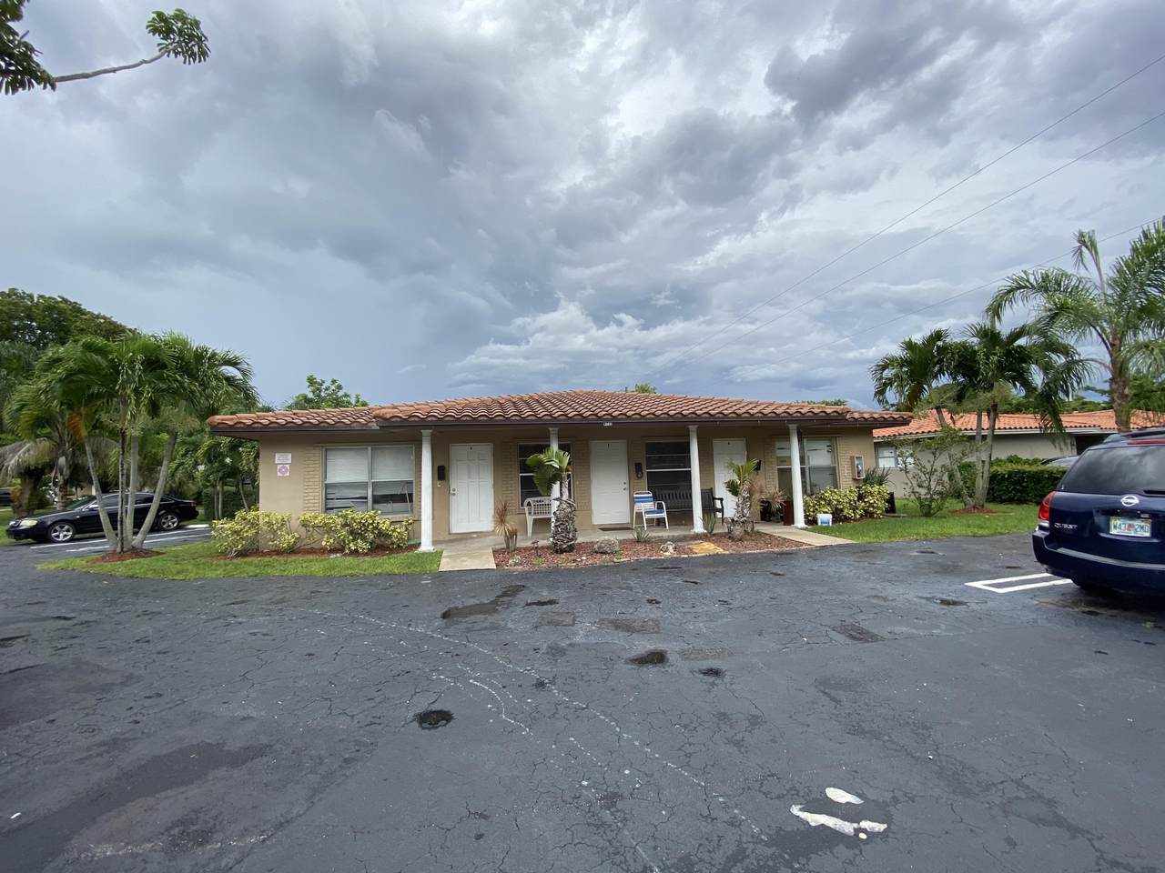 4117 Riverside Drive - Photo 1