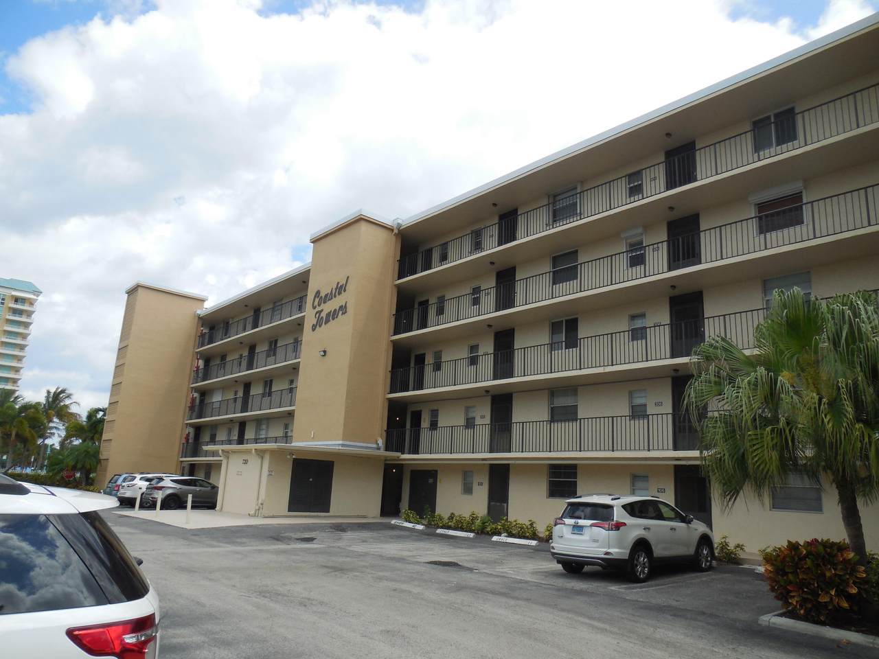 720 Ocean Avenue - Photo 1