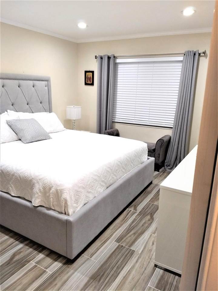 255 Farnham K - Photo 1