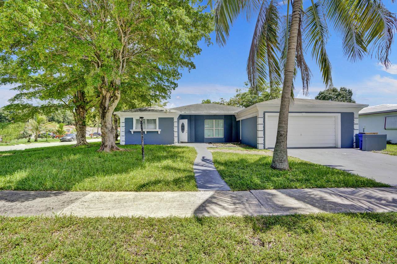 4957 7th Court - Photo 1