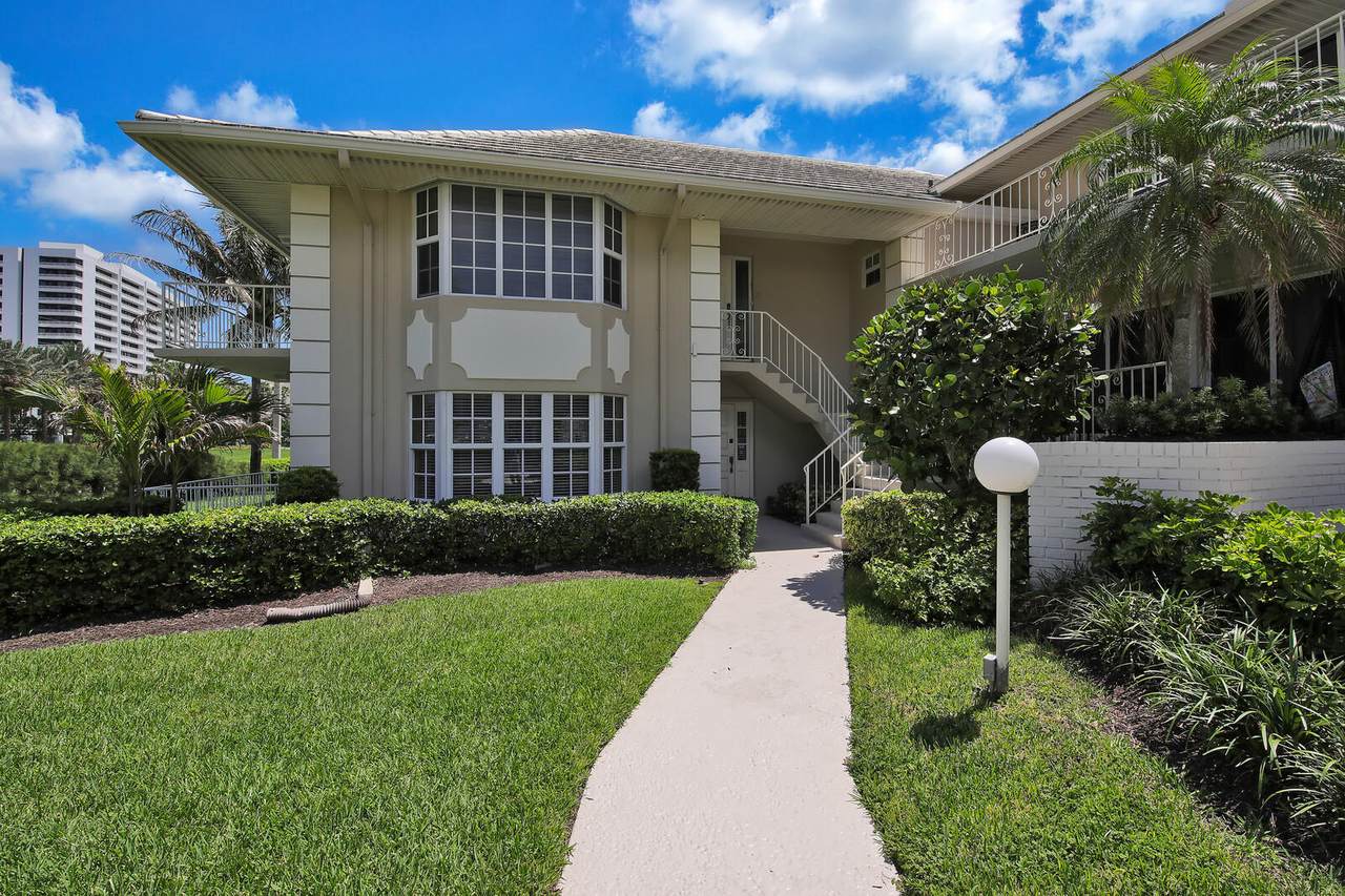 1299 Ocean Boulevard - Photo 1