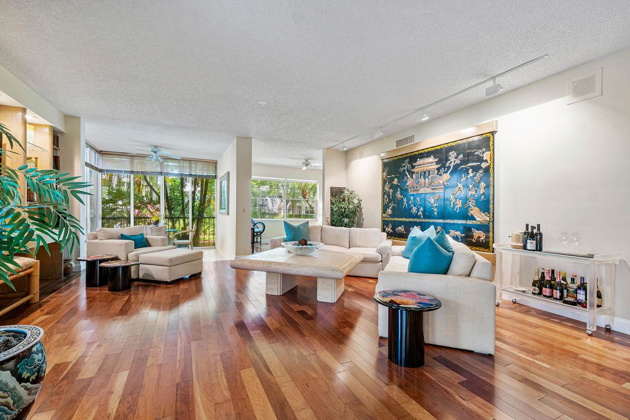 5125 Lake Catalina Drive - Photo 1