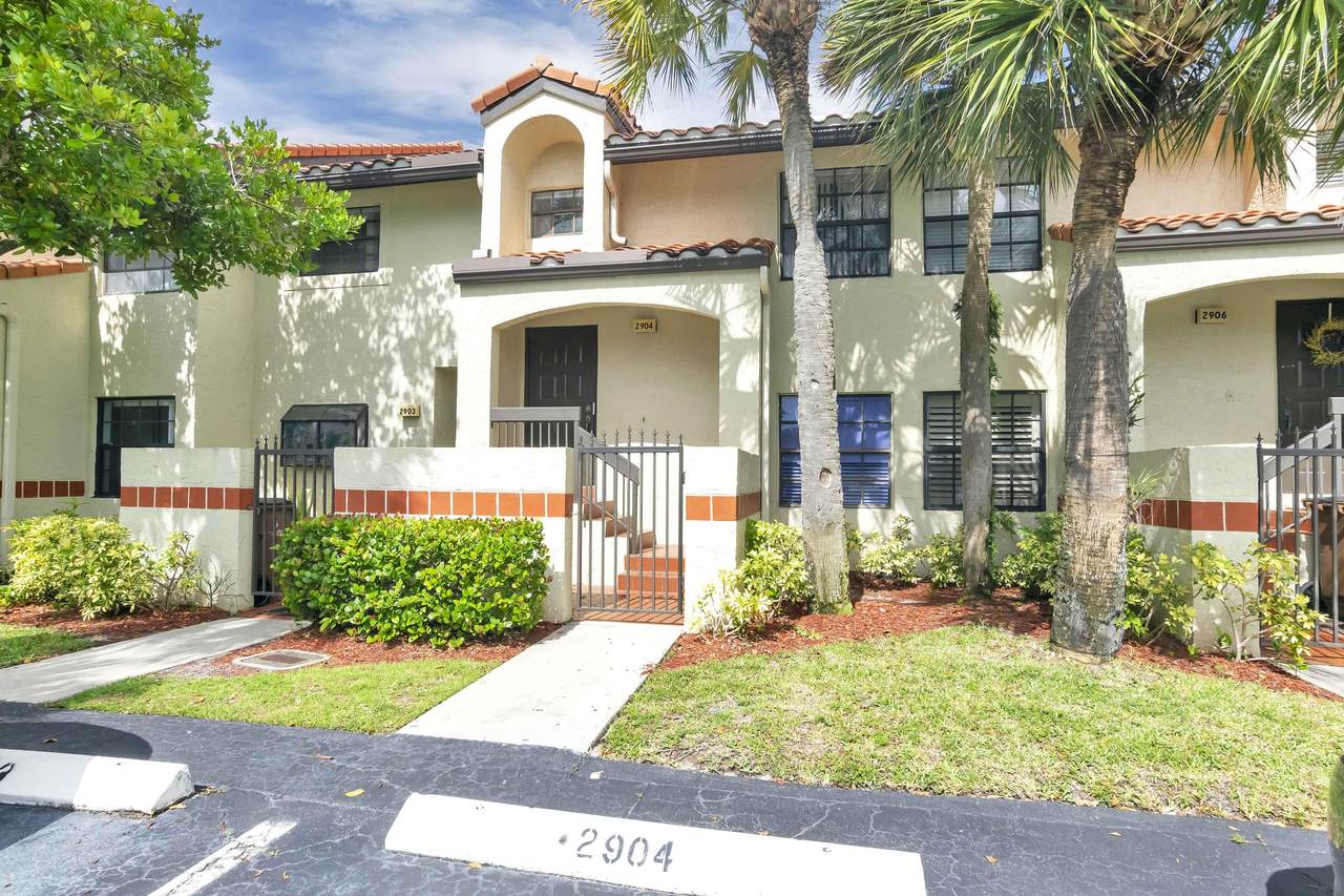 2904 Congressional Way - Photo 1