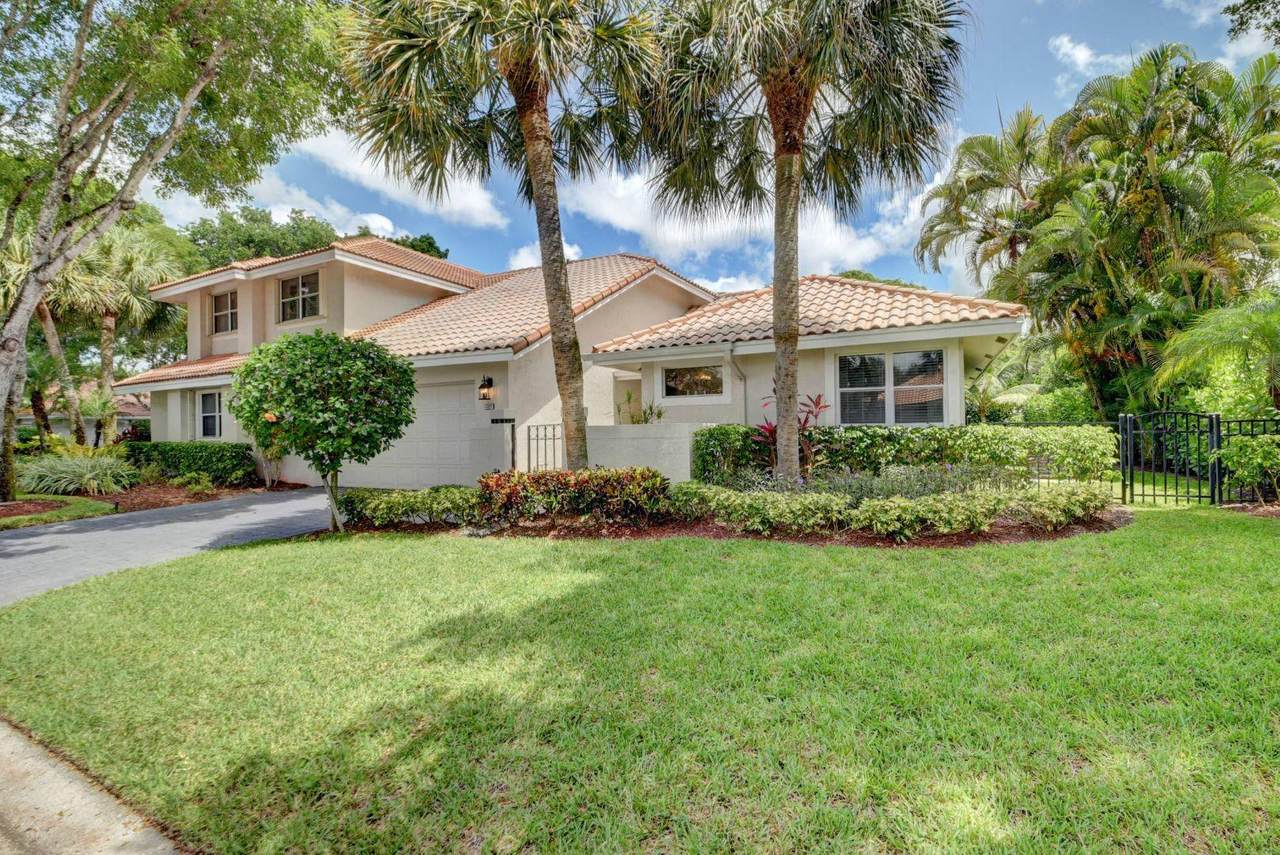 2157 52nd Street - Photo 1