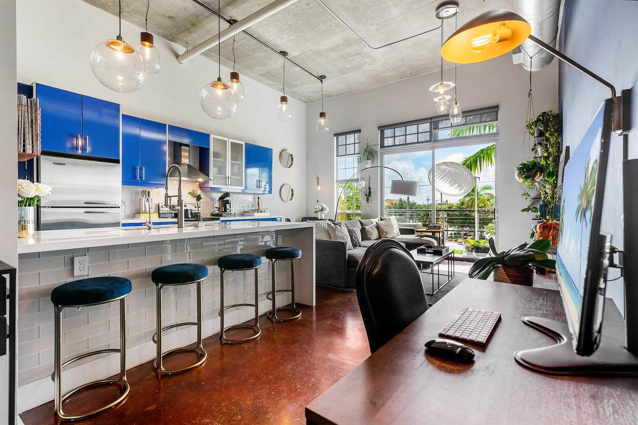 185 4th Avenue - Photo 1
