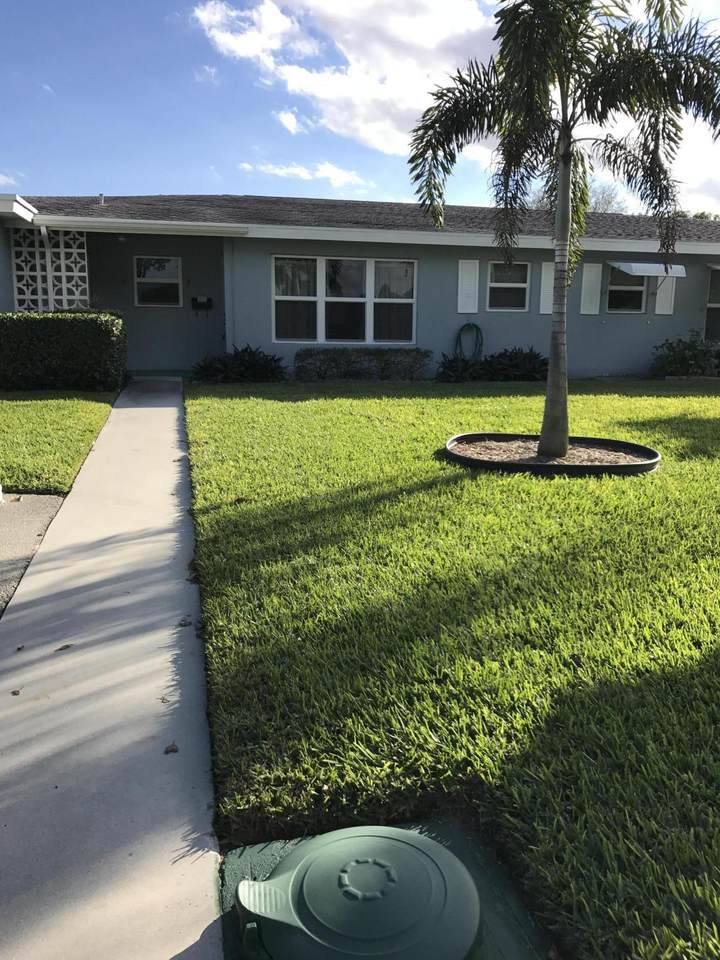 260 High Point Court - Photo 1