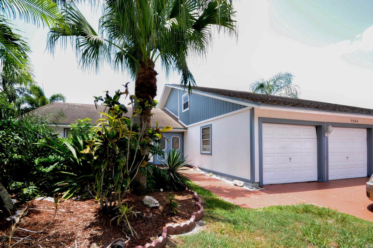 8384 Blue Cypress Drive - Photo 1