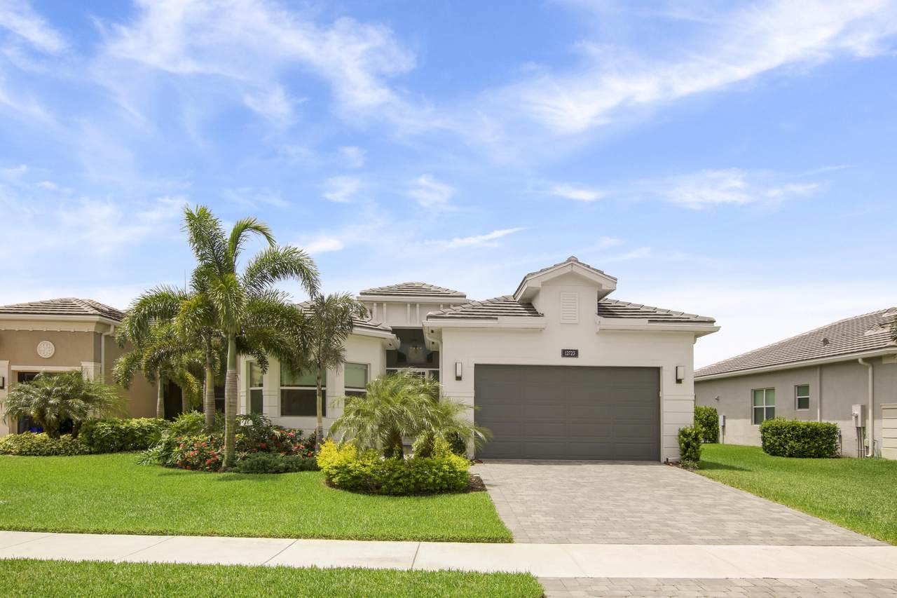12723 Bonnington Range Drive - Photo 1