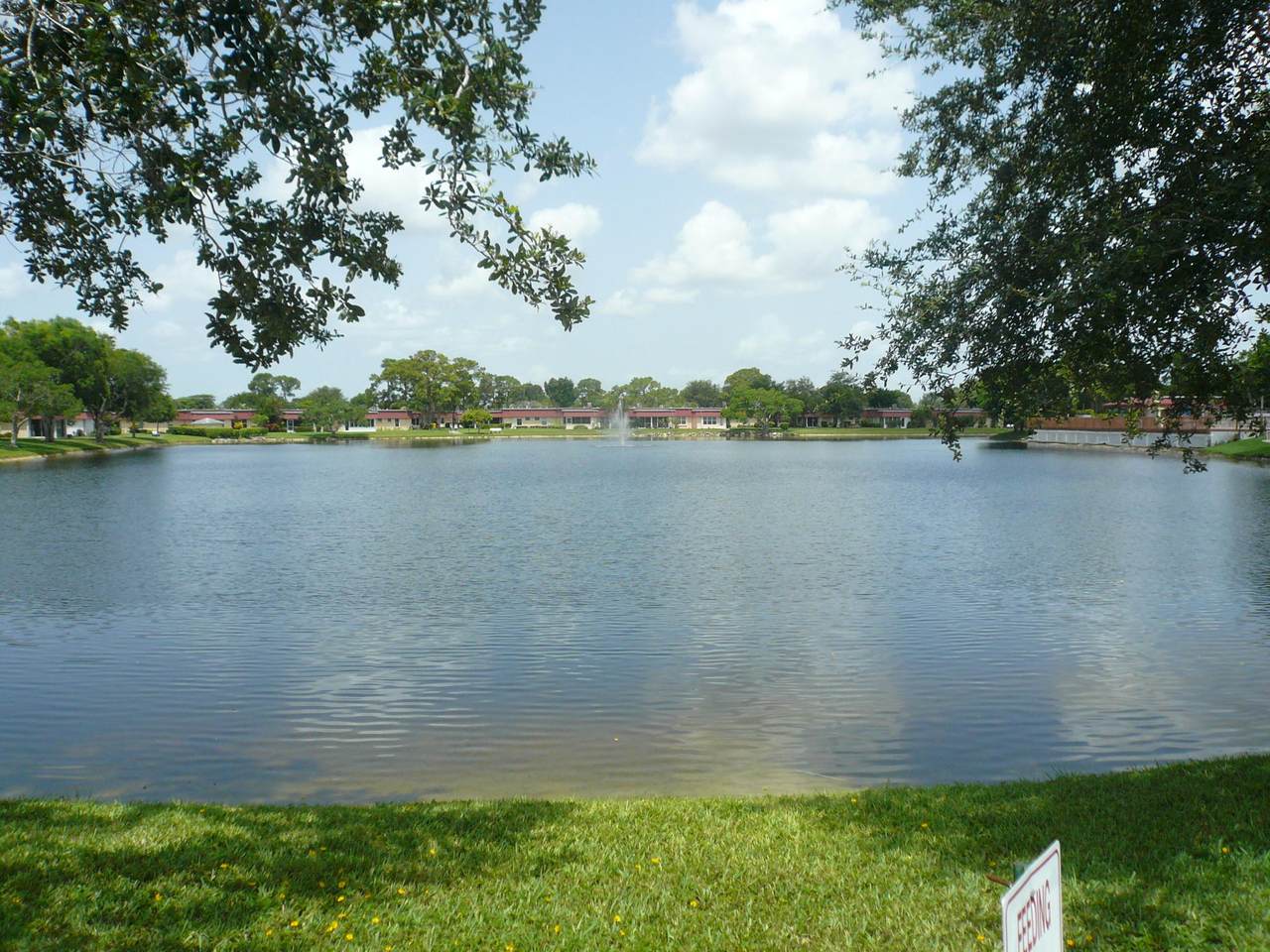 544 Franconia Circle - Photo 1
