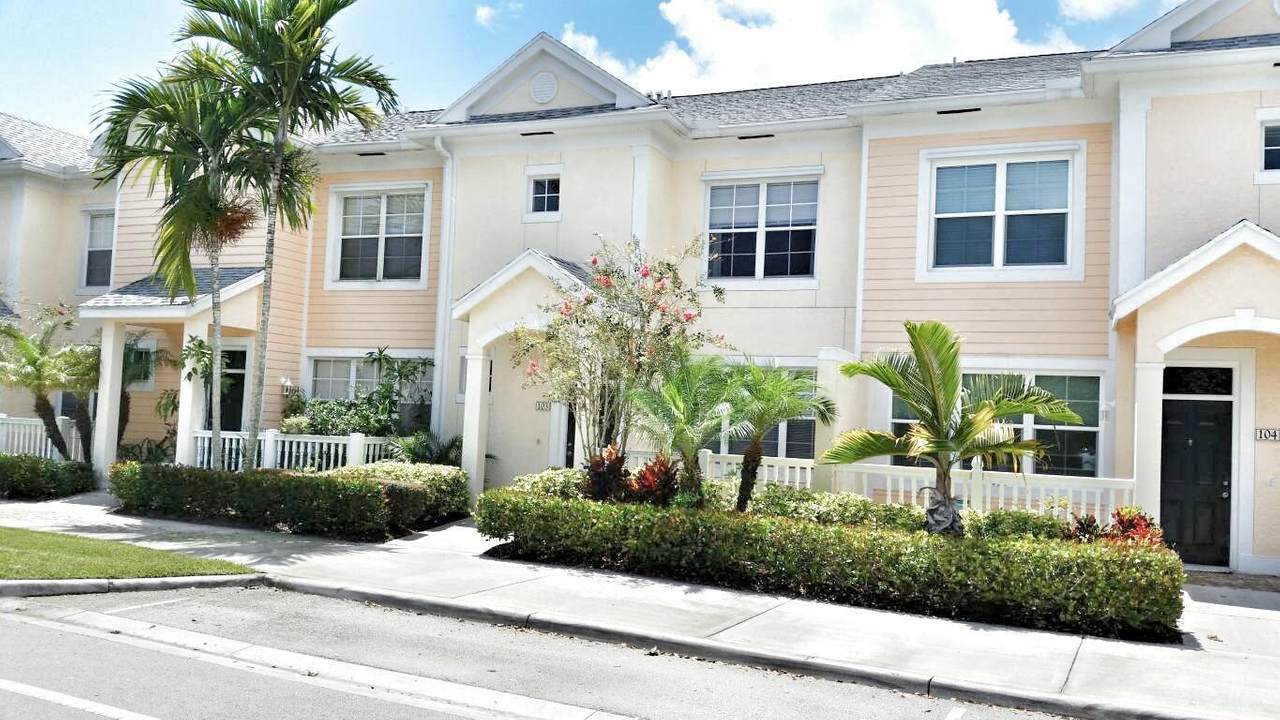 826 Dakota Drive - Photo 1
