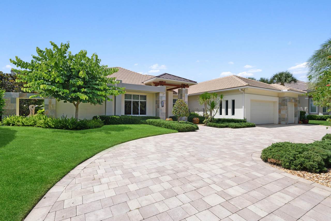 4557 Live Oak Boulevard - Photo 1