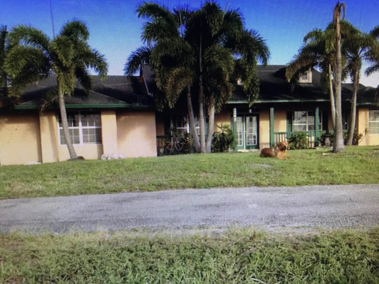 Address Not Published - Photo 1