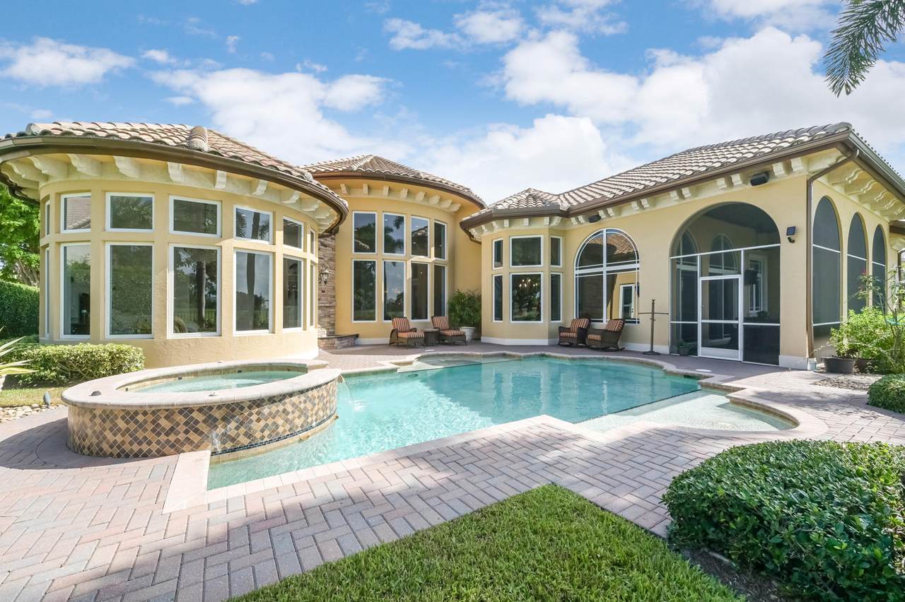 4781 Bocaire Boulevard - Photo 1