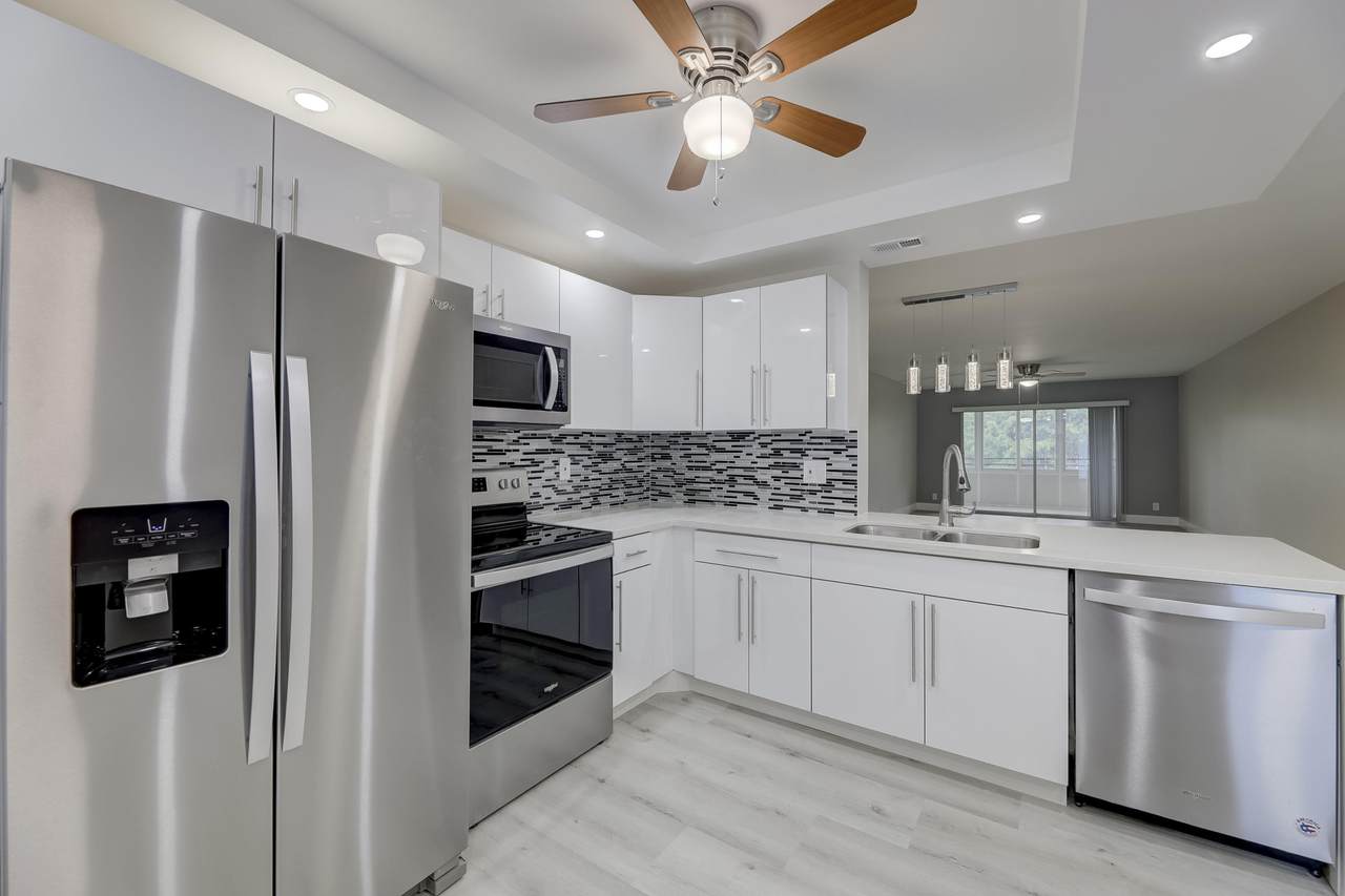 2303 Lucaya Lane - Photo 1