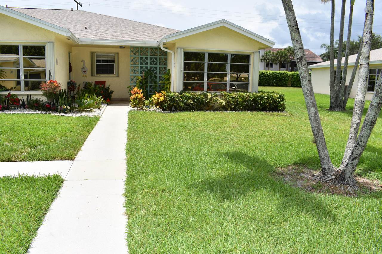 5126 Lakefront Boulevard - Photo 1