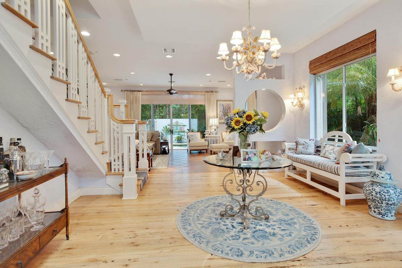 2115 Ocean Boulevard - Photo 1